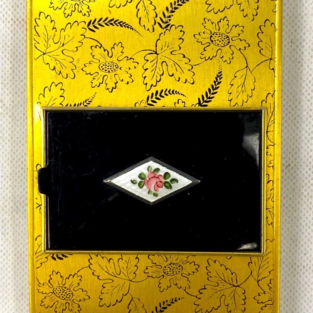 Vintage 1938 cigarette mirror compact case